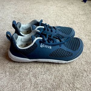 Lems comfort running shoes